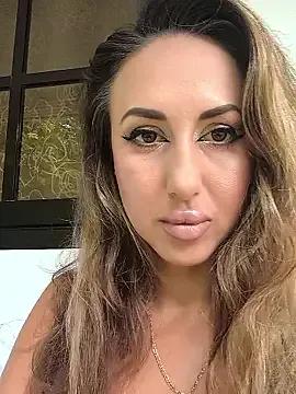 Bella-Grace from StripChat
