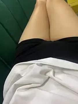 Find your cherished anal broadcaster match with our advanced interactive search and filtering options, allowing you to tailor-make your live event desires.