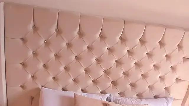 Find your cherished anal broadcaster match with our advanced interactive search and filtering options, allowing you to tailor-make your live event desires.