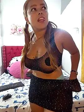 bella_exotichot_ from StripChat is Freechat