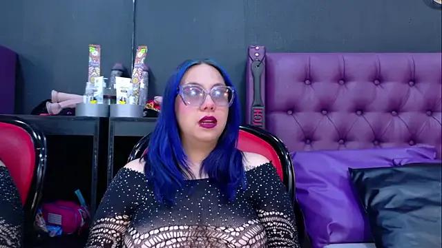 BellaBarness from StripChat is Freechat