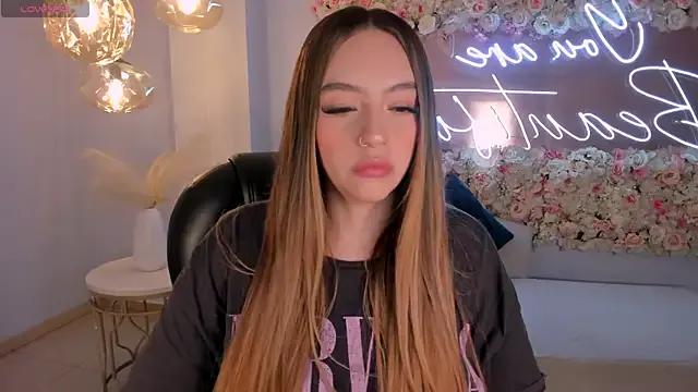 Find your cherished anal broadcaster match with our advanced interactive search and filtering options, allowing you to tailor-make your live event desires.