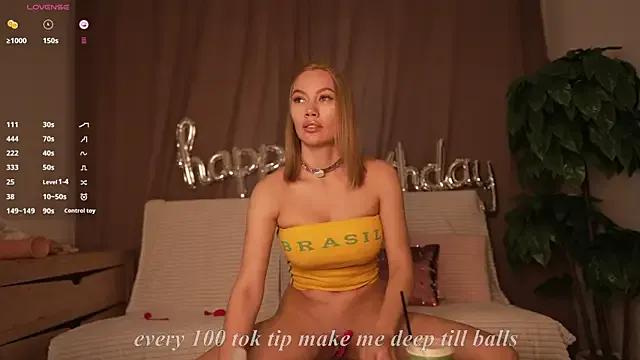 Find your cherished anal broadcaster match with our advanced interactive search and filtering options, allowing you to tailor-make your live event desires.