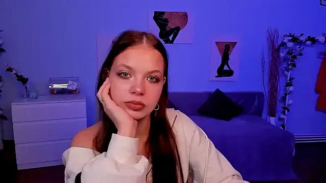 BetsyKiss from StripChat is Freechat