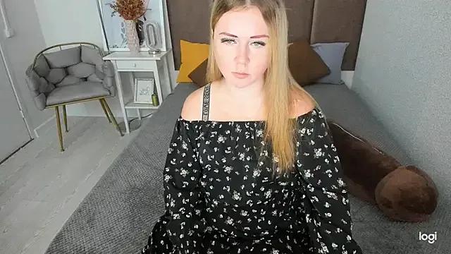 BettyBloom69 from StripChat
