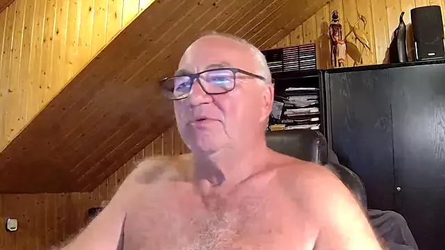 Find your cherished anal broadcaster match with our advanced interactive search and filtering options, allowing you to tailor-make your live event desires.