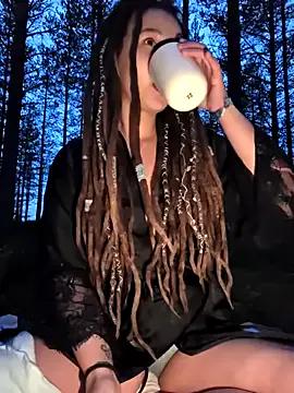 bitch_Marley from StripChat is Freechat