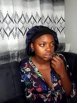 BlackberriesXxx from StripChat is Freechat