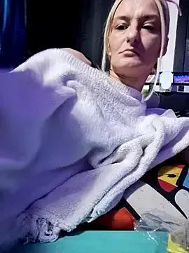 Find your cherished anal broadcaster match with our advanced interactive search and filtering options, allowing you to tailor-make your live event desires.