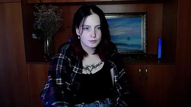 BlueberryDi from StripChat is Freechat