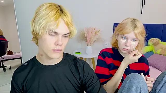 Bonnie_And_C1yde from StripChat