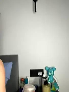 Brilliant-Dew from StripChat is Freechat