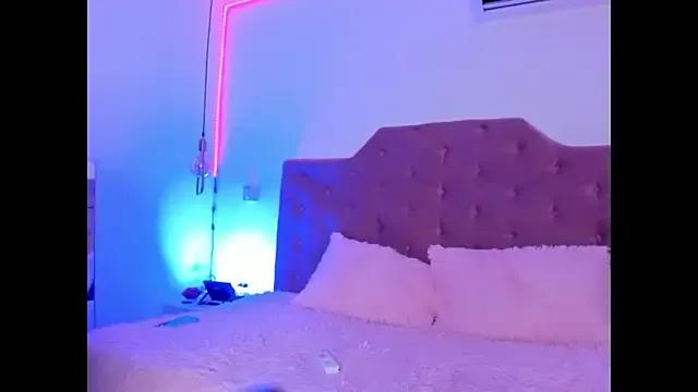 BunnyGlow50 from StripChat is Freechat