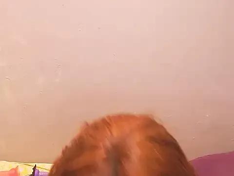 BustyMatureStepmum from StripChat is Freechat