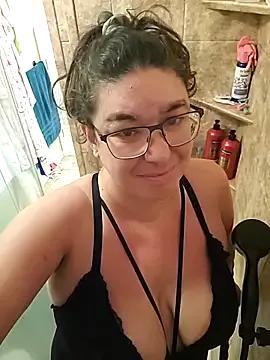 Butterfly50286 from StripChat