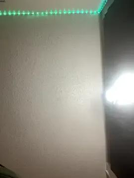 BuzzBunni69 from StripChat