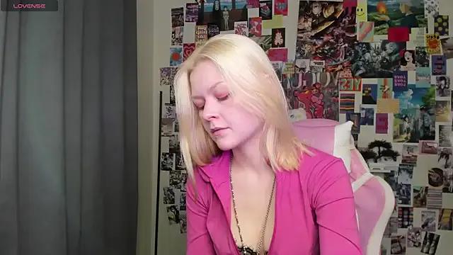 Callista_a from StripChat is Freechat