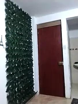 Find your cherished anal broadcaster match with our advanced interactive search and filtering options, allowing you to tailor-make your live event desires.