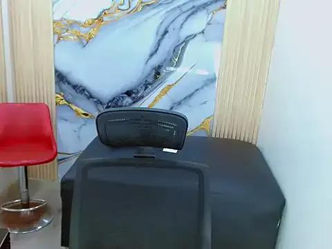 CamilaBunk from StripChat is Freechat