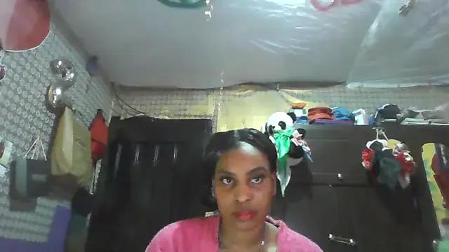 Camile_Queen from StripChat is Freechat