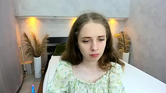 Camilla_Kelly from StripChat is Freechat