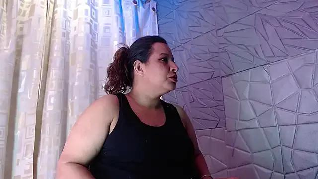 Camille_Sinclair from StripChat is Freechat