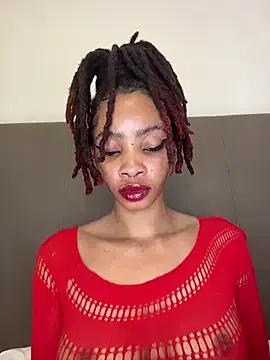 CANDY_LICIOUS from StripChat is Freechat