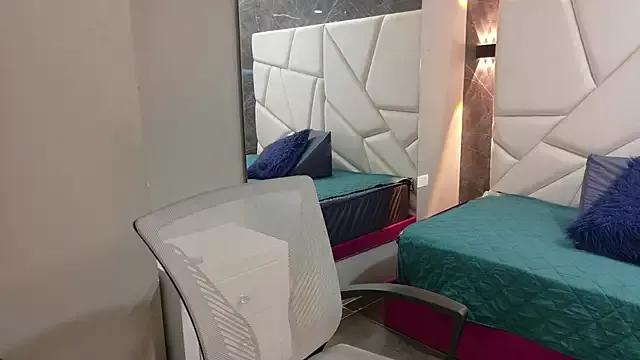 canela_a73 from StripChat is Freechat