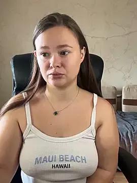 CaramelleSugar_ from StripChat is Freechat