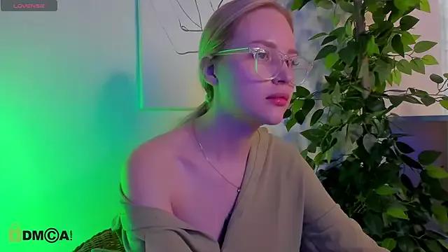 Find your cherished anal broadcaster match with our advanced interactive search and filtering options, allowing you to tailor-make your live event desires.