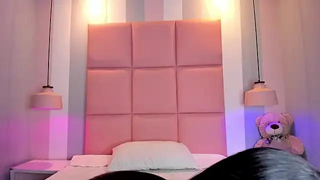 CarolinaFerrer from StripChat is Freechat