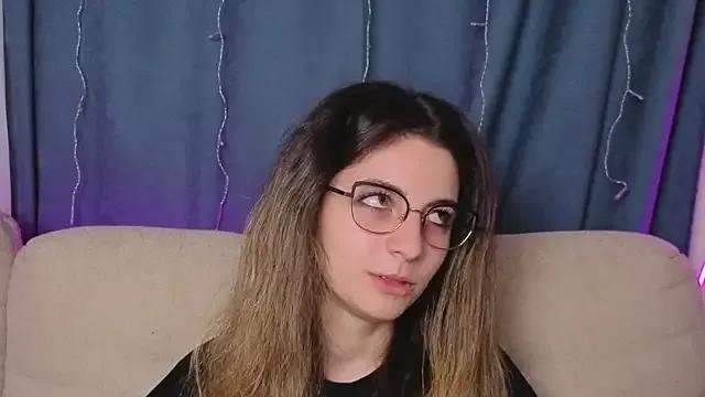 CasandraMickell from StripChat is Freechat