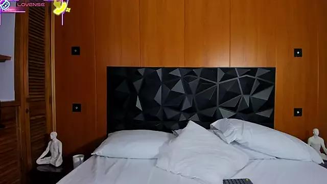 Cassidy_14 from StripChat