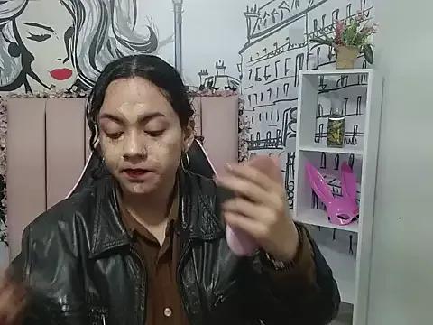 cataleyarussors from StripChat is Freechat