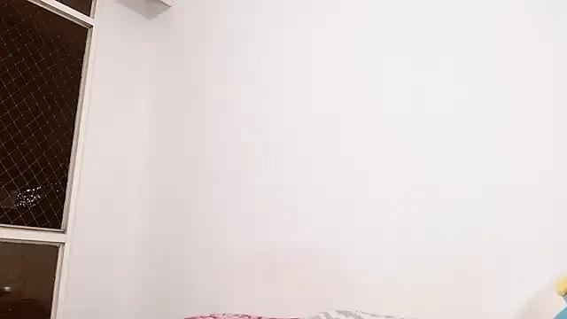 Catnessa from StripChat is Freechat