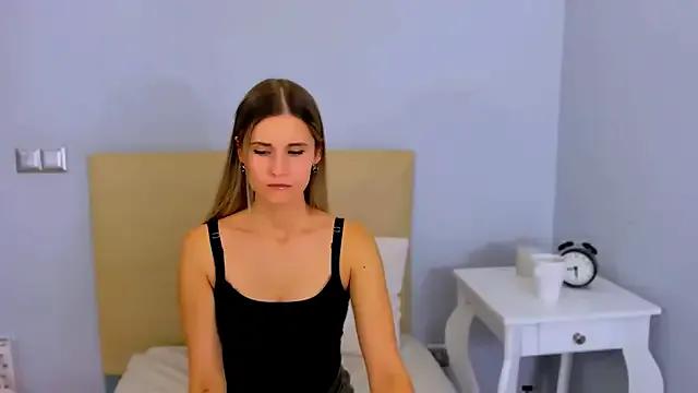 CatrinAmore from StripChat is Freechat