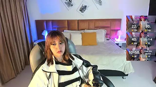 Catti_Brie from StripChat is Freechat