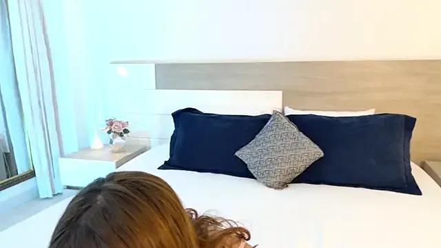 CelesteNash from StripChat is Freechat