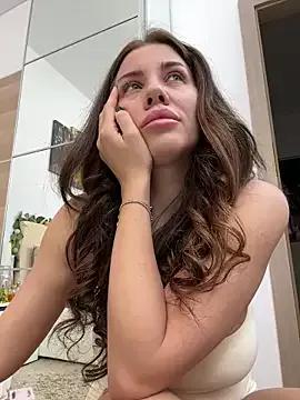 CelineReys from StripChat is Freechat
