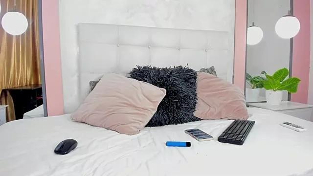 Find your cherished anal broadcaster match with our advanced interactive search and filtering options, allowing you to tailor-make your live event desires.