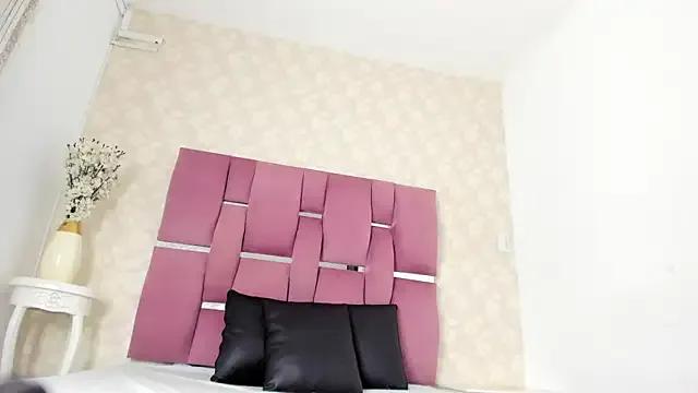 Find your cherished anal broadcaster match with our advanced interactive search and filtering options, allowing you to tailor-make your live event desires.