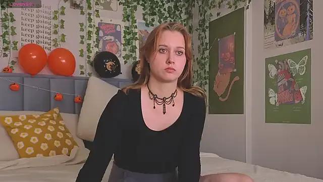 Charil_Wilson from StripChat is Freechat