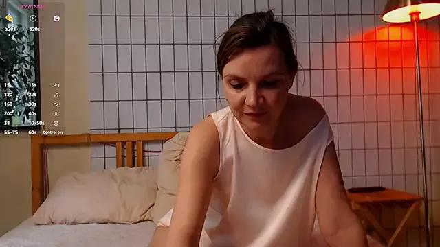 Charline_TheFoxTail from StripChat is Freechat