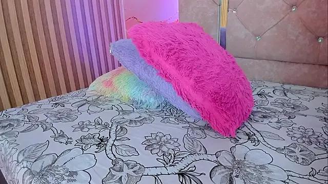charlotte__Taylor__ from StripChat is Freechat