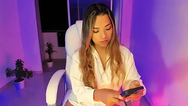Find your cherished anal broadcaster match with our advanced interactive search and filtering options, allowing you to tailor-make your live event desires.
