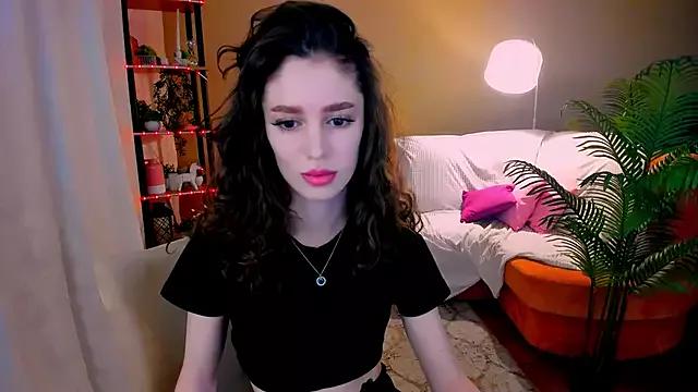 ChristinaConteeree from StripChat is Freechat
