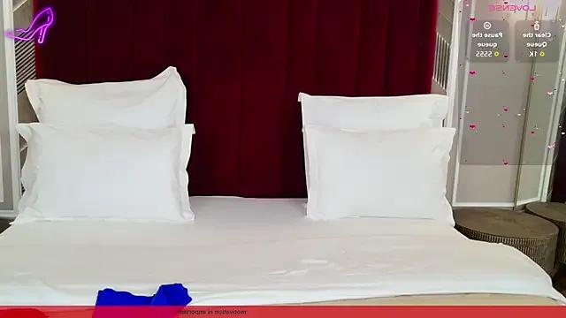 ClaireMathis from StripChat is Freechat