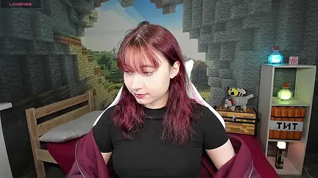 ClaraParks from StripChat is Freechat