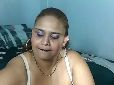 clover_spice21 from StripChat is Freechat