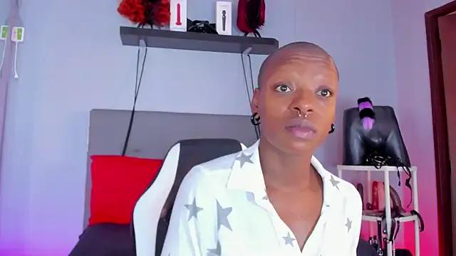 Coco_Kiss from StripChat is Freechat